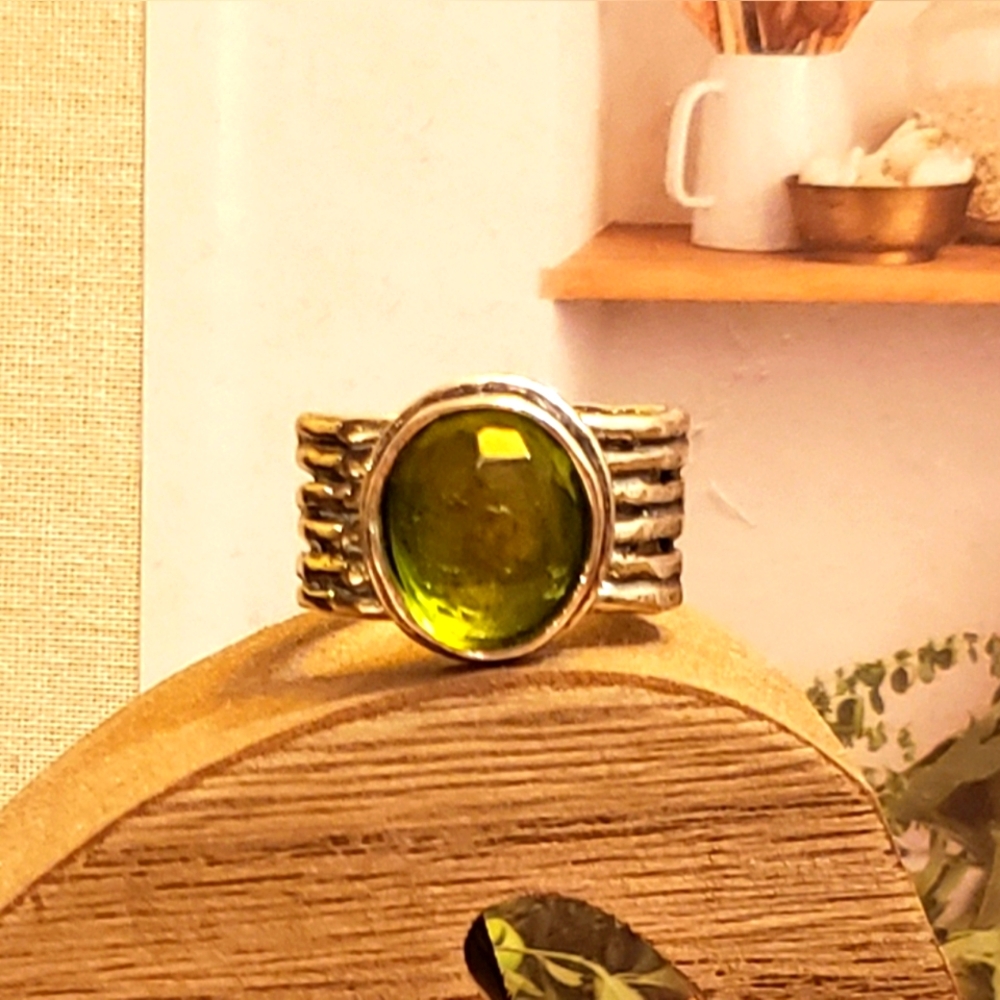 Silpada Sterling Silver & Green Quartz Ring - Picture 5 of 5